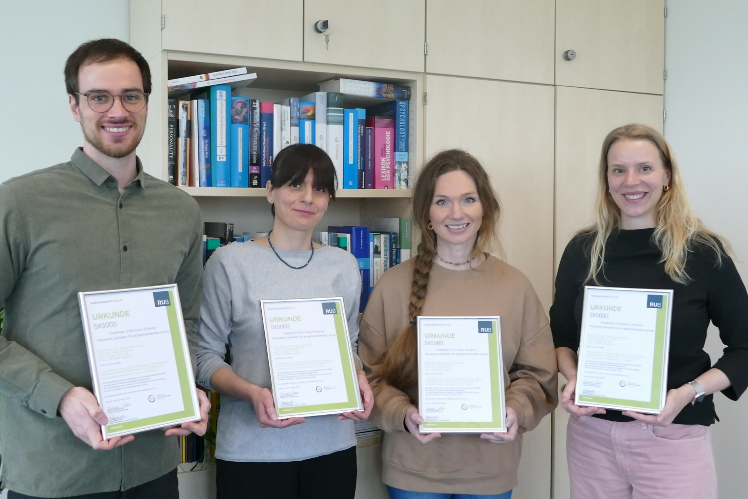 5x5000 Gewinner*innen: Prof. Dr. Marie Hennecke, Dr. Sabrina Fuths, Lukas Berndt, Joniada Agalliu.